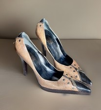 Versace Medusa High Heel Stiletto Pump Womens Size EU38 US7 Leather Pointed Toe