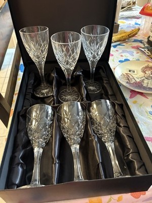 Royal Doulton Crystal Champagne Flute Set of 6 with Presentation Box