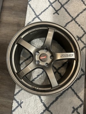 Rays Gram Lights 57CR Subispeed Exclusive FF Gold 18x9.5 +38