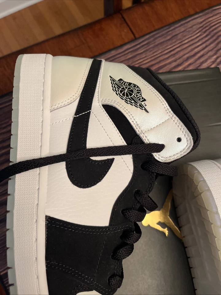 Nike Air Jordan 1 Mid "Pantalones Cortos Diamante" ~ DH6933-100 ~ Talla 12 ~ Original Retro Foto 4 de 4