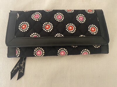 Vera Bradley Trimmed Trifold Wallet Parisian Paisley Opposite Pattern Black READ