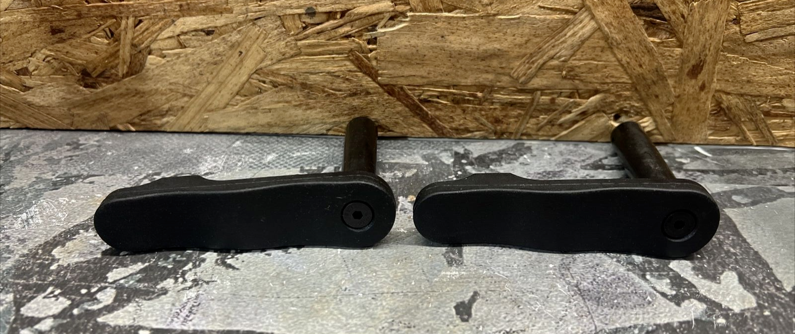 2 Milwaukee 44-66-2673 Retention Bolt Assembly For 2773-20L M18 