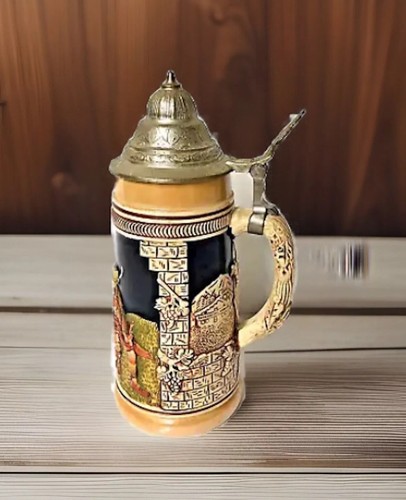 German Beer Stein Lidded #300 DBGM Original King 4 Germany Design Vintage RARE - Picture 4 of 11