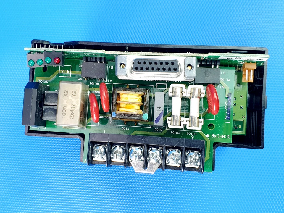 GE Fanuc IC693PWR321Y Power Supply 120/240V 125VDC STD für Roboter AMAT - Bild 2 von 4