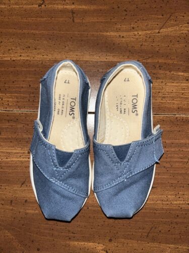 Toms Infant Baby Tiny Classic Slip On Shoes Navy Blue Size T-7 - Afbeelding 1 van 6