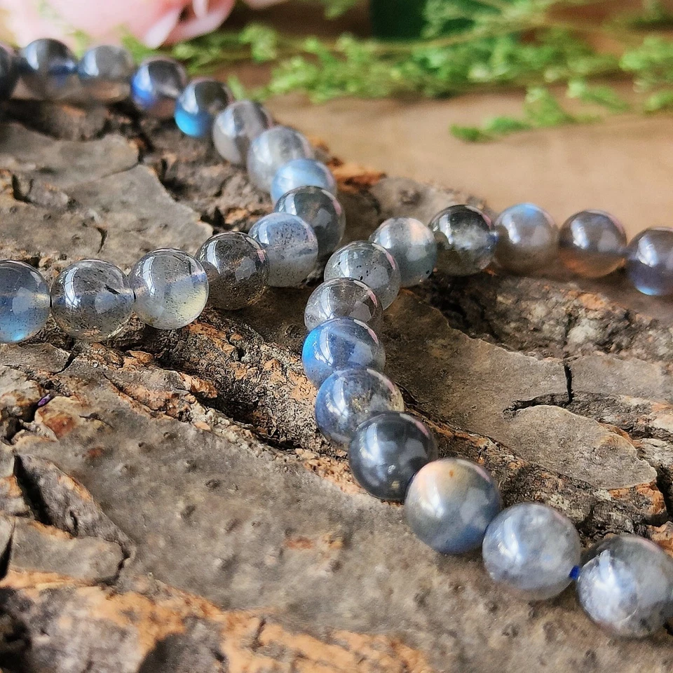 Labradorite 8mm Beads Natural Healing Reiki Gemstone Crystal Stretch Bracelet - Image 2 of 3