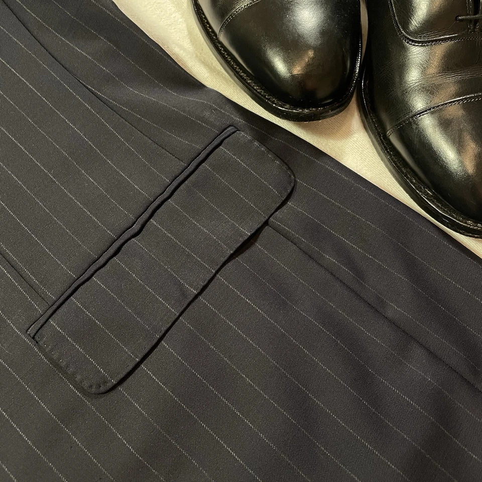 Samuelsohn Mens 44L Navy Pinstripe 2 Piece Suit 38W30L High Rise Pleated Pants - Image 3 of 4