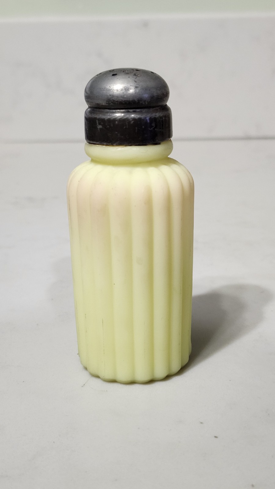 Antique Ribbed Burmese Art Glass Shaker