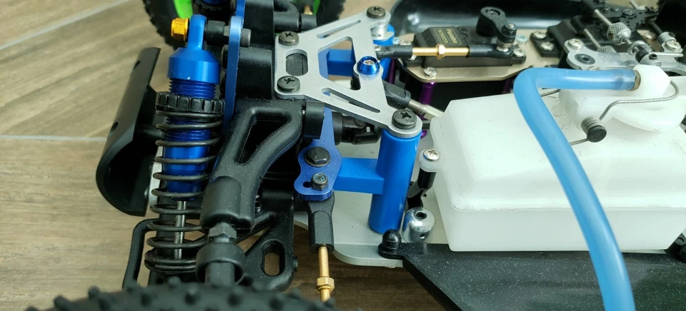 Kyosho Inferno 1/8 Rc Buggy. Vintage - Image 3 of 4