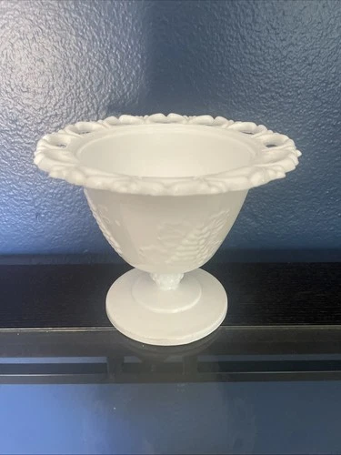 Vintage Anchor Hocking Lace Edge Milk Glass Compote Pedestal Candy Dish Bowl