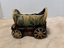Vintage wagon flower pot, 5 3/4&rdquo; By 4 3/4&rdquo; By 2 1/2&rdquo;