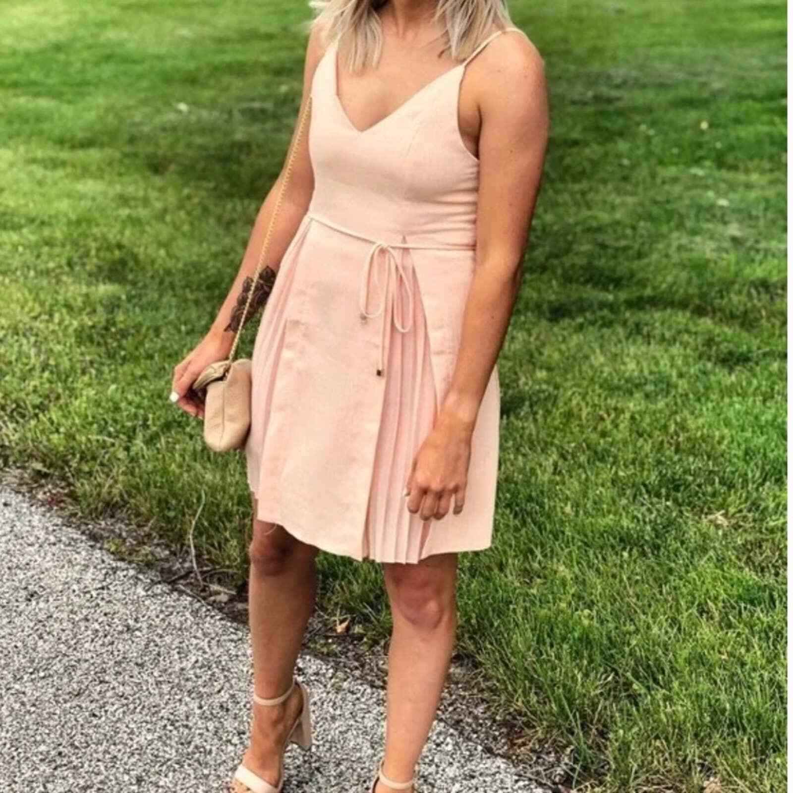 Saints + Secrets Vici Dolls Peach Colored Sleeveless Pleated Mini Dress  Women's | eBay