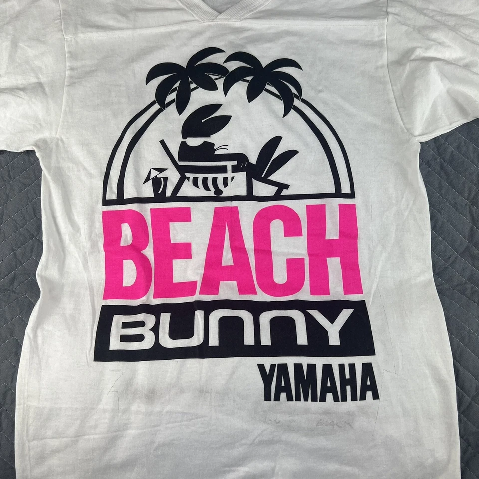 Vintage Yamaha Shirt Mens Medium White Beach Bunny Rabbit  3/4 Sleeves Rare 90s - Image 3 of 4