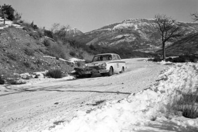 James Bullough and Thomas Warburton Ford Cortina 1966 Rally Car Old Photo 2