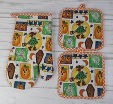 Vtg Sultan's Linens Witch Skeleton Coffin Jack-o-lantern Oven Mitts Pot Holders