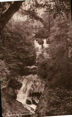 The Waterfall, Rouken Glan 