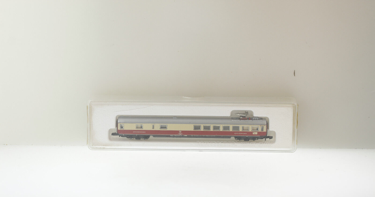 marklin　メルクリン　mini-club　8952 & 82585 Märklín Mini-Club 8737 DB Dining Passenger Train Car with