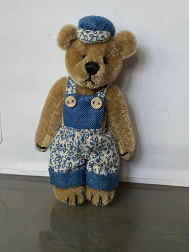 Rare Lot of 13 Retired World of Miniature Bears-girls In Dresses, Boy Engineers - Picture 12 of 24