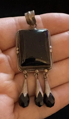 Vintage silver black onyx pendant - Image 1 of 4