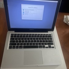 Apple MacBook Pro 13" 500GB HDD, Intel Core i5, 2.40 GHz, 8GB Laptop - Silver
