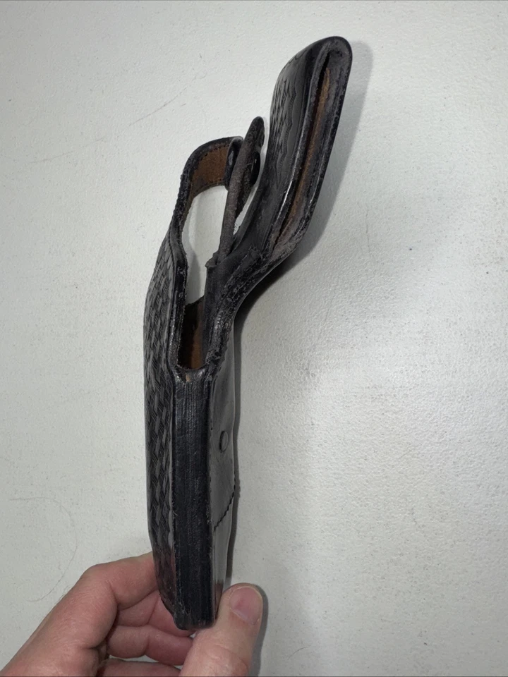 Bianchi #99A Black BW Leather Belt Duty Holster Beretta 92 96 Taurus PT92 LH - Image 2 of 4