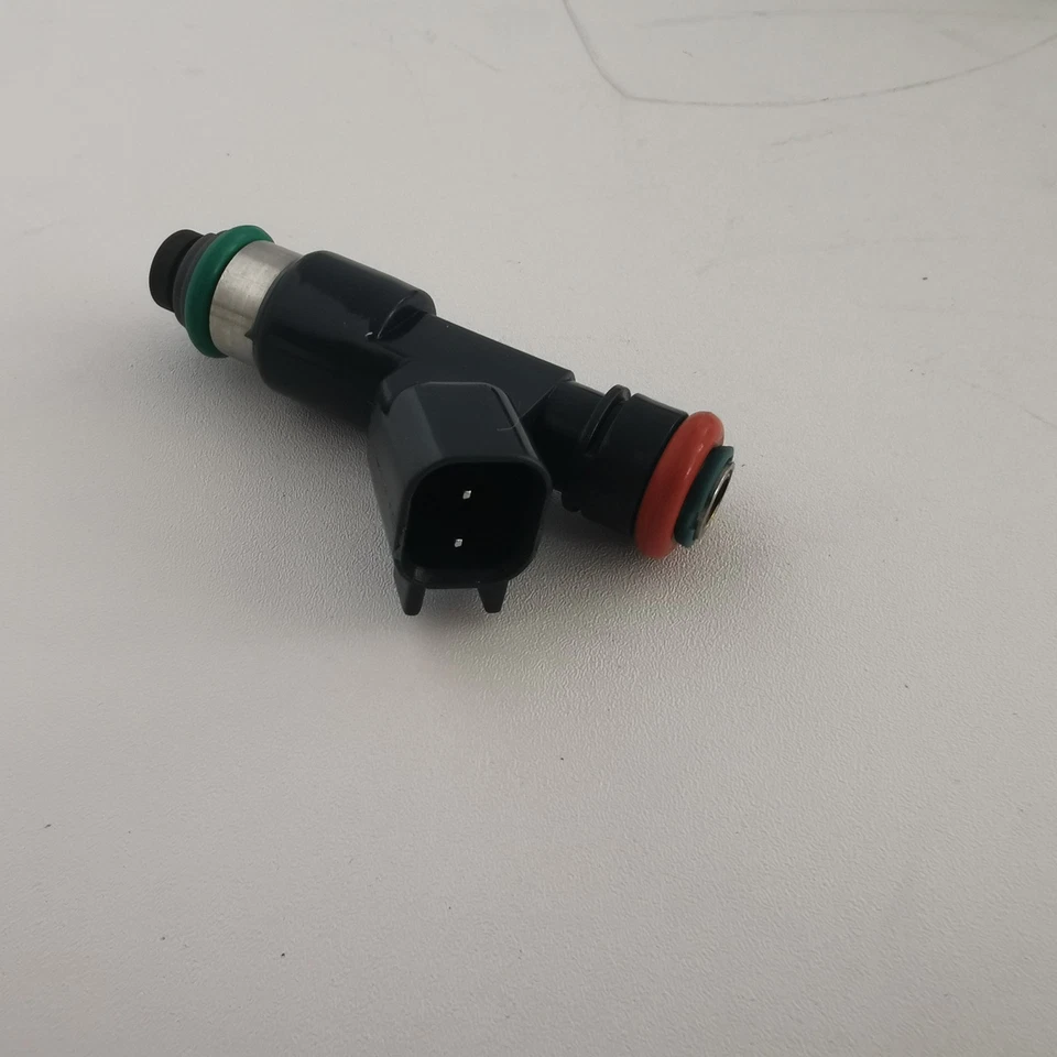 8x Fuel Injectors for 2007 2008 2009 Chevrolet Tahoe 5.3L 12594512 - Imagem 2 de 4