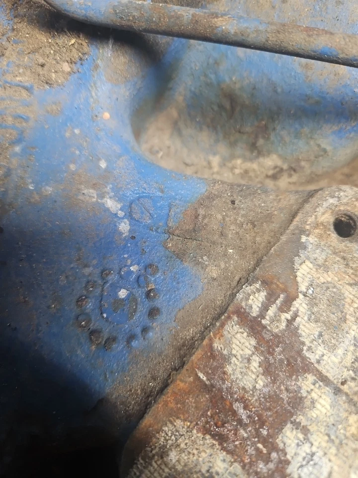 Colector de admisión 1970 1971 Oldsmobile Toronado 455 CID #407569 HIERRO FUNDIDO ORIGINAL Foto 3 de 4