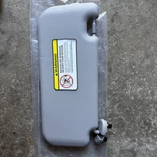 Car Sun Visor with Makeup Mirror Gray 74320-02711-e0 for Toyota Corolla