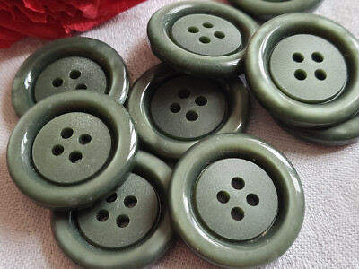 Lot De 8 Gros Boutons Vintage Gris-vert - 4 Trous - Diamètre 2,8 Cm - Réf. 2034
