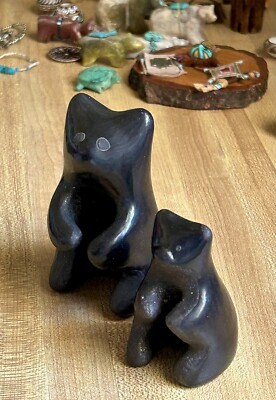 SAN ILDEFONSO TRIBAL Signed Wan Povi CARVED STONE BEAR-CUB SET, 3.5 -GREAT FIND!