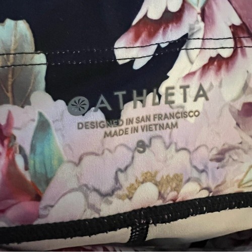 Leggings de entrenamiento para mujer Athleta negros florales 7/8 talla pequeña - Imagen 8 de 9