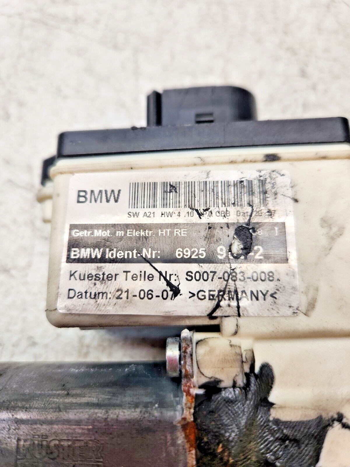 2004-10 BMW X3 E83 Right Rear RR Passenger Side Window Motor  