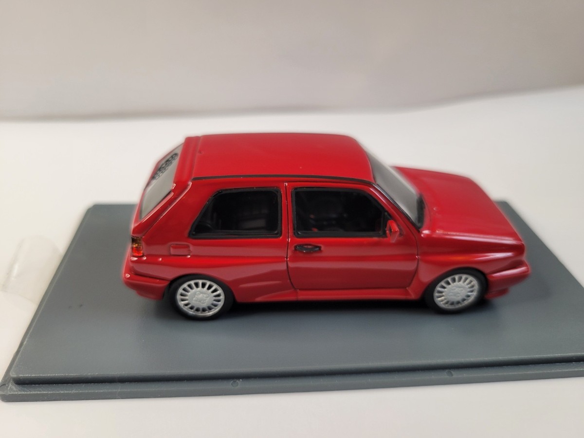 Miniatures montées - Volkswagen 1989 1/43 NEO - Jeux