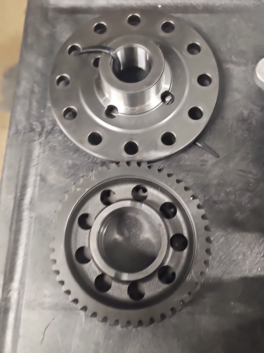 Volkswagen Group Audi R8 Lamborghini Hurac OBZ-141-029-CKUPPLUNG/CLUTCH w/More. 