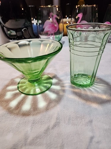 2 Vtg Hazel-Atlas And Federal Glass Green Uranium Glass Small Bowl Dish And Smal