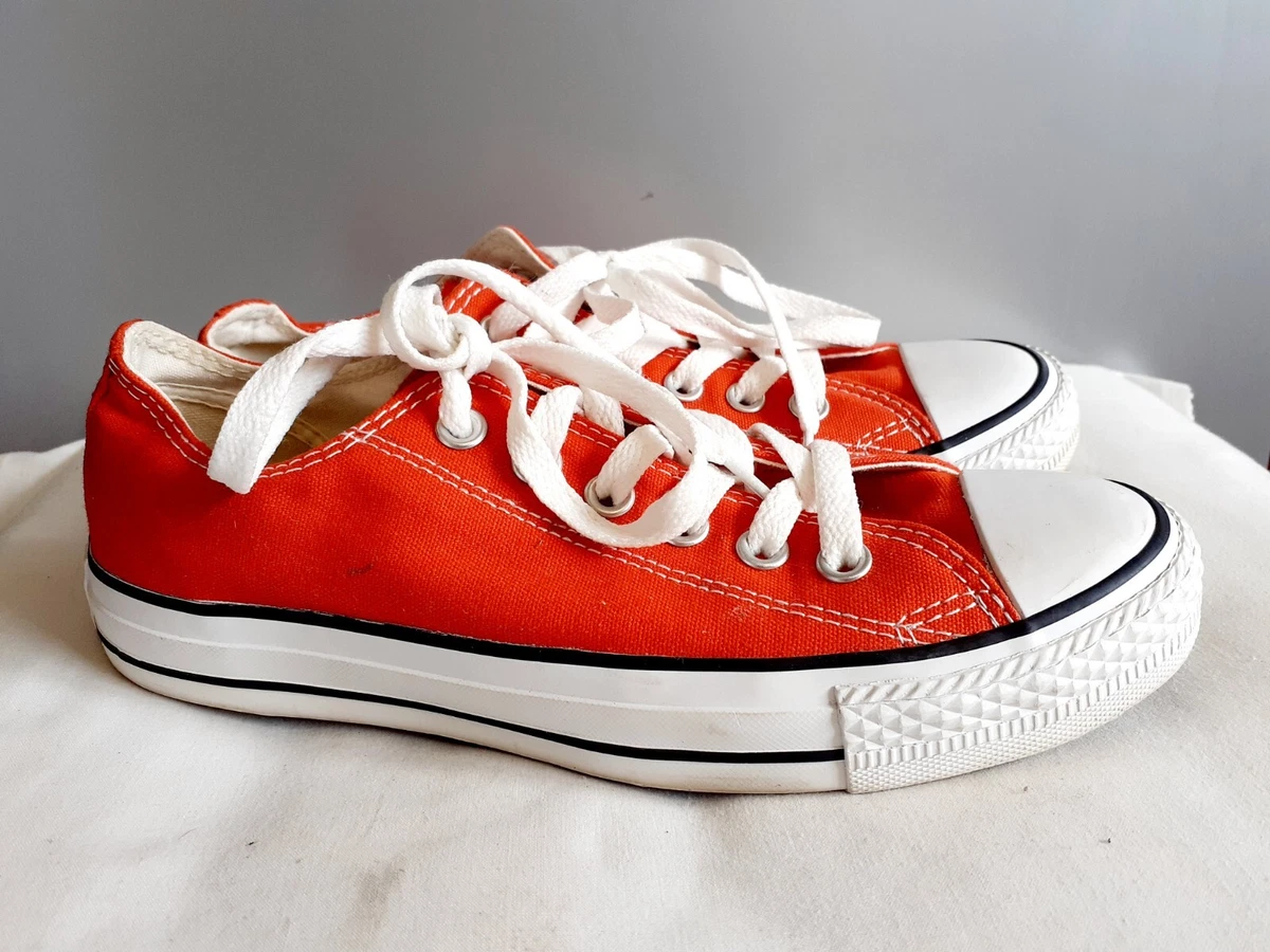 Bright 2024 red converse