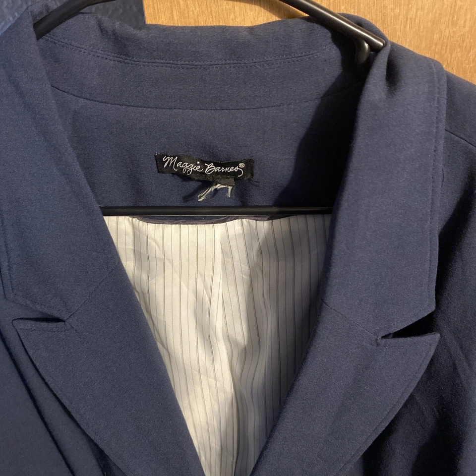 Blazer Maggie Barnes azul oscuro para mujer talla 32 Foto 2 de 3