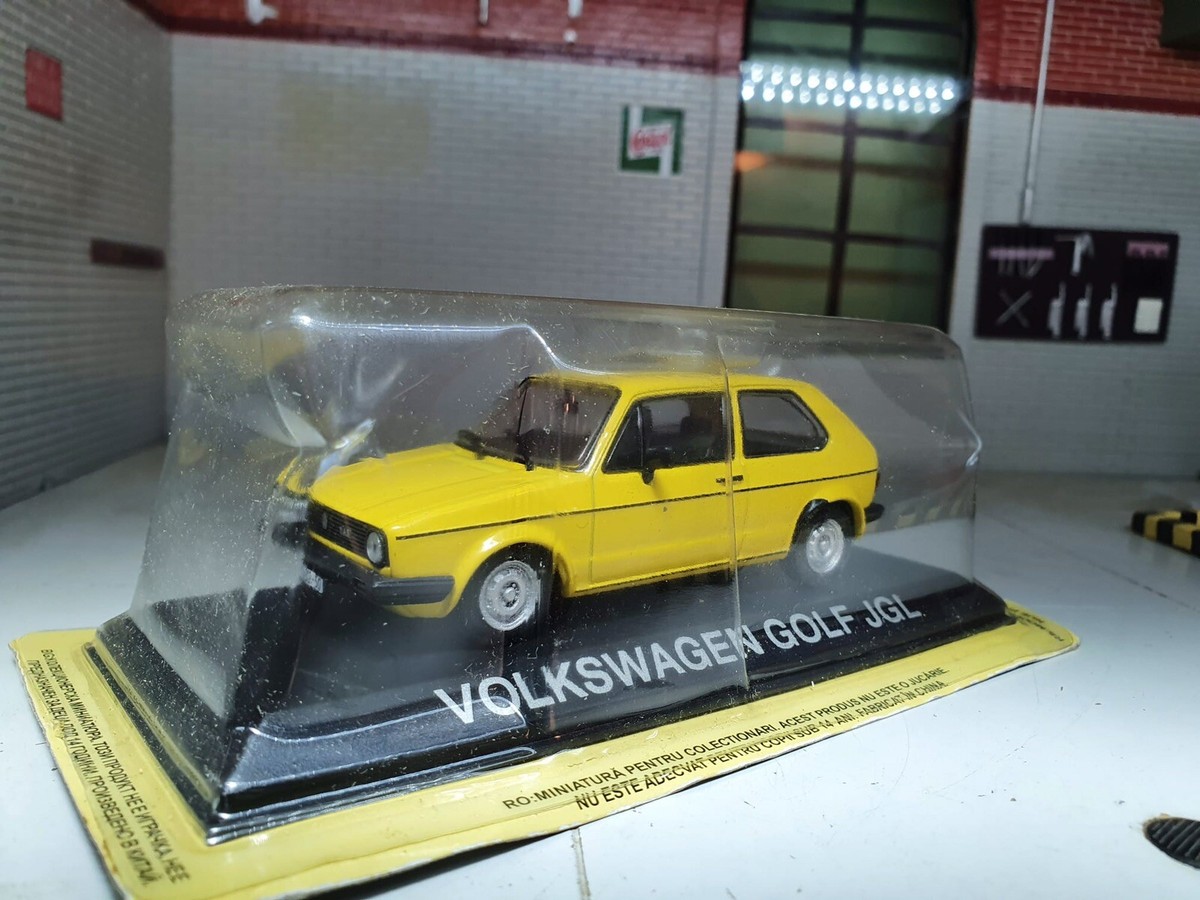 1:43 Volkswagen Golf Mk1 VW Mark 1 Yellow 1981 Rabbit Diecast