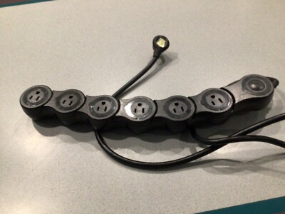 Euc Quirky extension power cord holds 6 plugs can be turned to various shapes