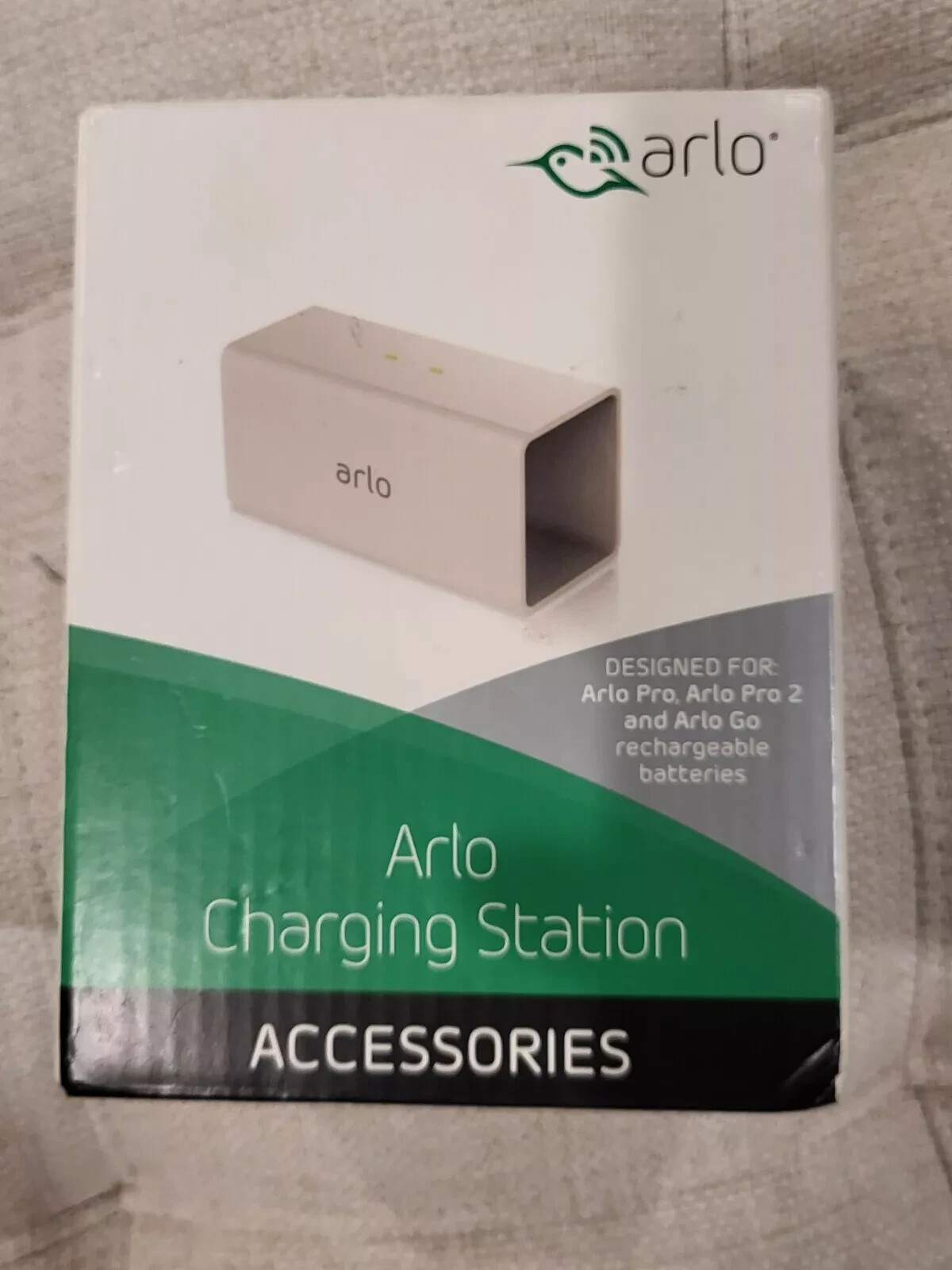 Arlo Charging Station Compatible with Pro, Pro 2, and Go – Sleek White Design for Convenient Power Management-image