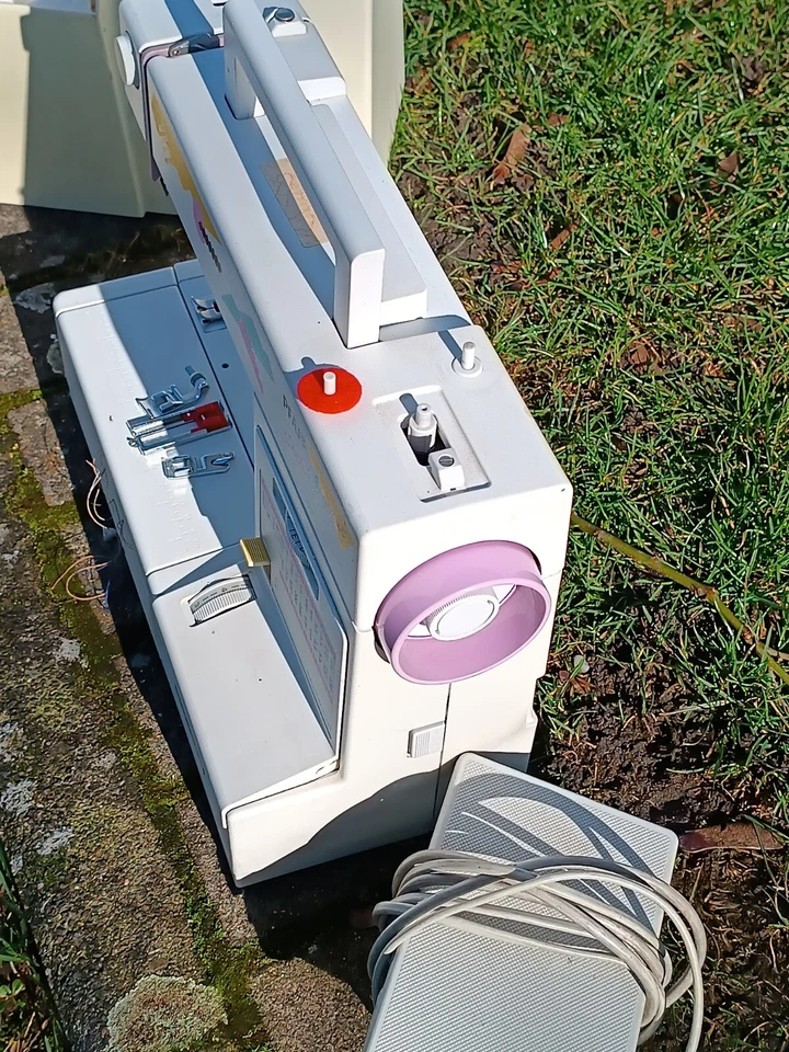 Nähmaschine PFAFF STRETCH& JEANS 70W Leder Jeans Seide Baumwolle - Bild 2 von 4