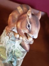 Vintage Lefton China Chipmunk Sitting On A Tree Trunk Eating An Acorn (KW4748) 