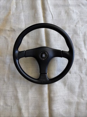 Nardi Gara 3/3 Steering Wheel - 365mm (Black Leather / Black Stitch) 