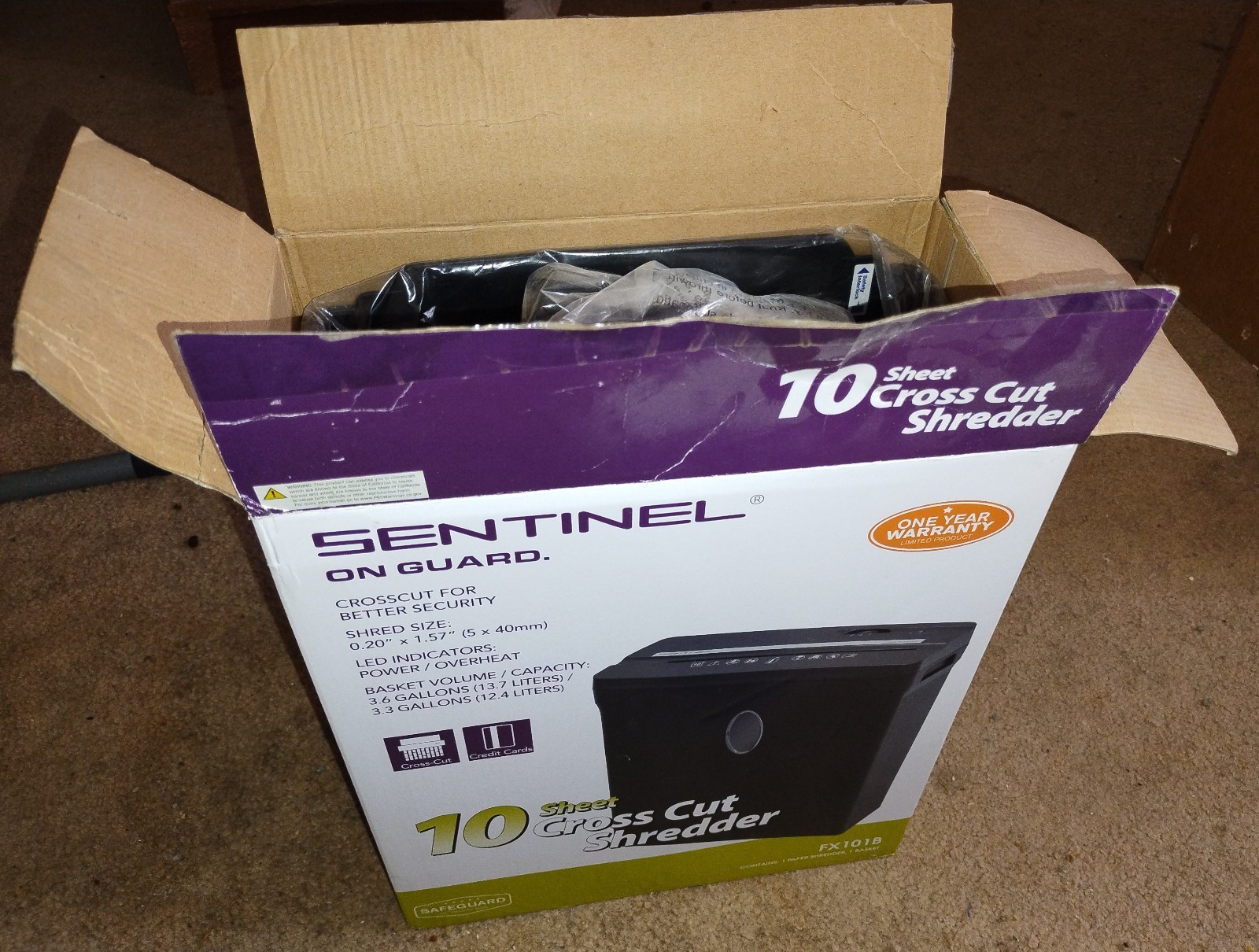 Sentinel Shredder New in Box Never Used FX101B
