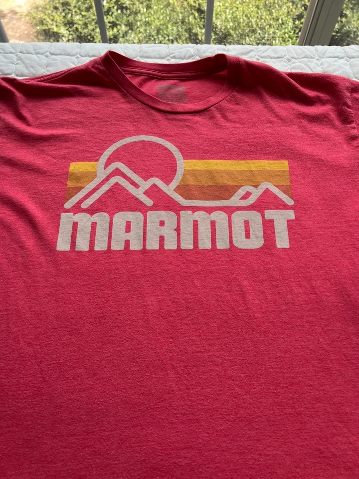 Marmot Coastal Graphic T-Shirt Red Sunset Mountains Logo Outdoor Tee Men’s XL - Image 3 of 4