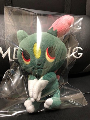 Sneasel Pitatto Pokemon Time Plush Stuffed toy Pokemon Center Original Japan