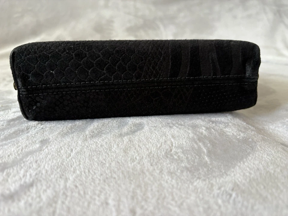 Bolso de Noche Rígido Terciopelo Negro Vintage Diseño Piel de Serpiente Borde Dorado Foto 4 de 4