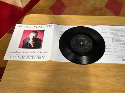 MARC ALMOND/GENE PITNEY  SOMETINGS GOTTEN HOLD OF MY HEART -7''concertina sleeve