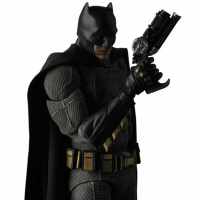 MAFEX 017 バットマン　未開封 Mafex NO 017 Batman v Superman: Dawn of Justice Medicom Model