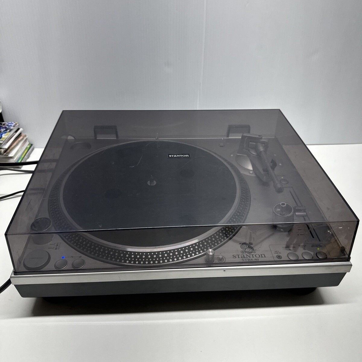 Stanton Professional DJ Direct Drive Turntable Model STR8-80 Stanton Professional DJ Direct Drive Turntable Model STR8-80